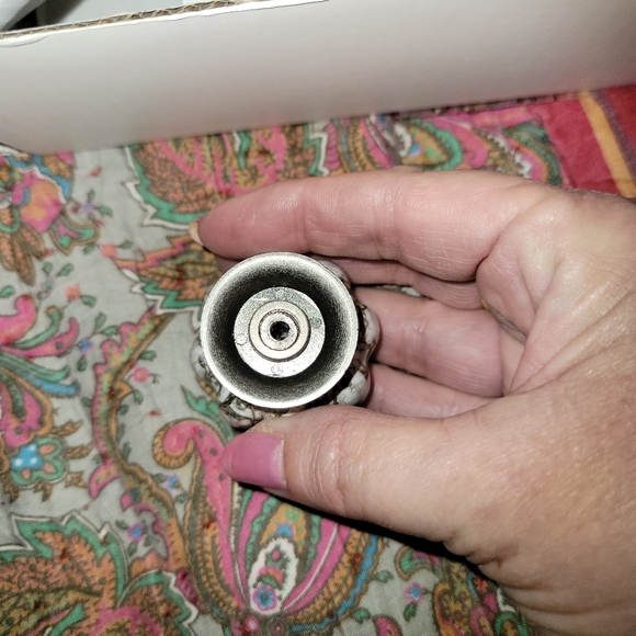 Drawer pulls very nice heavy artistic looking 10 - Picture 2 of 10